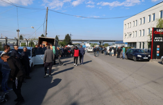 Ministria e Bujqësisë mbyll ‘kasaphanën’ te tregu i automjeteve në Prishtinë