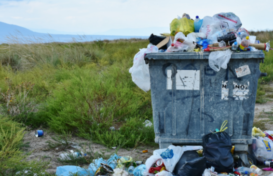 Një kosovar i bën 251.1 kg mbeturina në vit