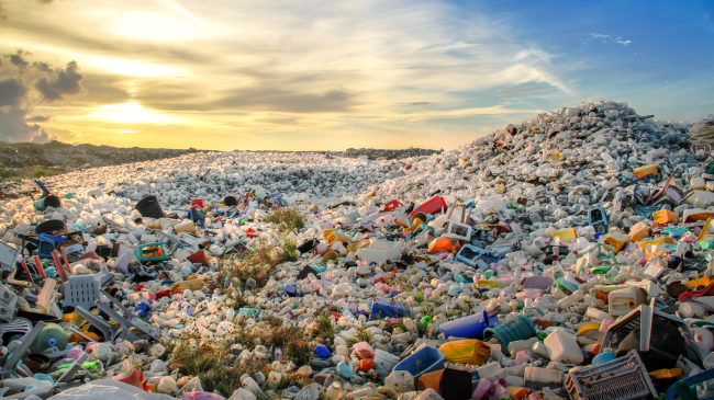 Marrëveshja globale mund të ulë ndotjen plastike deri në 80%