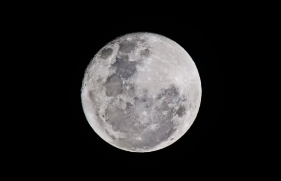 Çfarë po planifikon NASA për misionin e ardhshëm në Hënë?