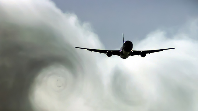 Si krijohen turbulencat dhe a janë të rrezikshme gjatë fluturimit me aeroplan?