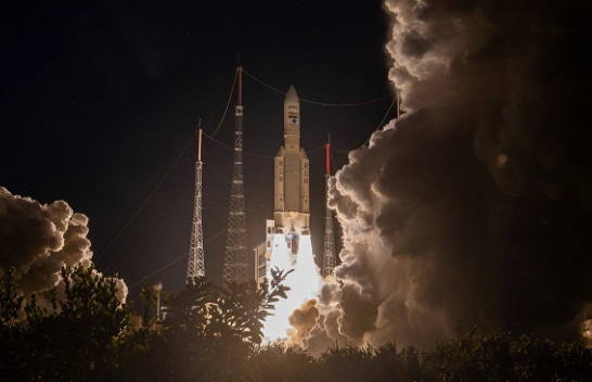 Raketa evropiane Ariane-5 përfundoi fluturimin e saj të fundit