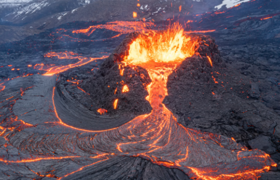 Shpërthen vullkani në Islandë/ VIDEO