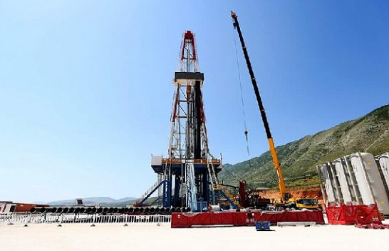 Zbulohet naftë në Shpirag/ Shqipëria mund të bëhet Arabia Saudite e Evropës