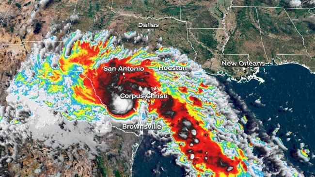 Stuhia tropikale Harold arrin në Teksas