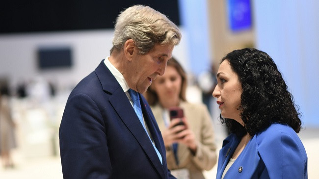 Osmani takohet me ish-Sekretarin amerikan të Shtetit, ja çfarë diskutuan