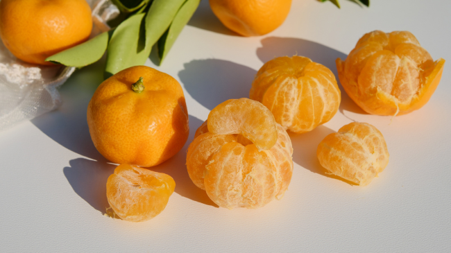 Pesë përfitimet e mandarinave që do t'ju bëjnë të dëshironi të hani akoma më shumë
