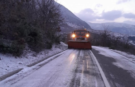 Gjendja e rrugëve në Shqipëri pas reshjeve të borës