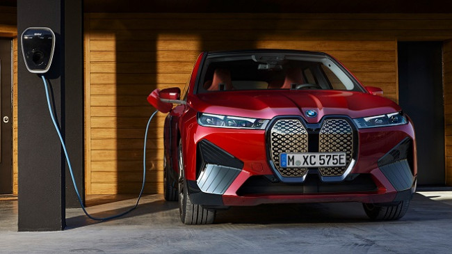 BMW vetëm me automjete elektrike nga viti 2027