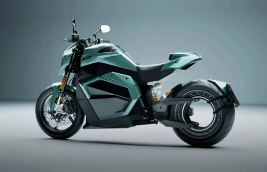 Prezantohet motoçikleta e parë në botë me “shqisën e shikimit”