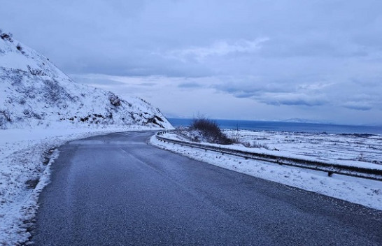 Kjo është gjendja e rrugëve në Shqipëri pas reshjeve të borës