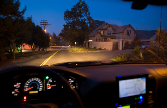 Shumë nuk dinë për këtë funksion në veturë që mund ta bëjë më të lehtë vozitjen gjatë natës