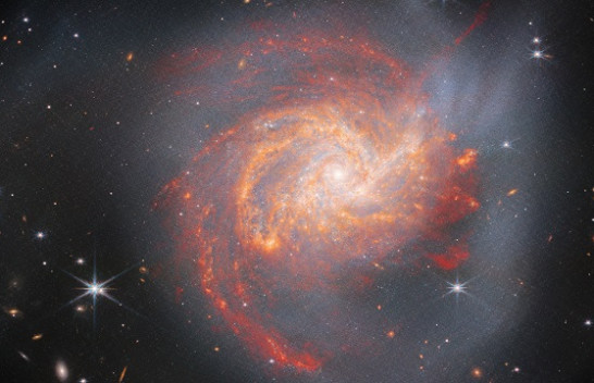 Teleskopi James Webb kapi foto të reja spektakolare të 19 galaktikave spirale