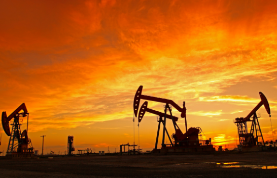 Parashikimi për çmimin e naftës – çfarë na pret gjatë vitit 2024 dhe 2025?