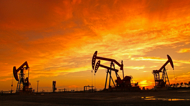 Parashikimi për çmimin e naftës – çfarë na pret gjatë vitit 2024 dhe 2025?