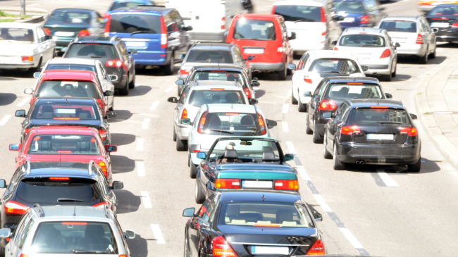 Më shumë se 300 milionë vetura pasagjerësh kalojnë nëpër rrugët evropiane