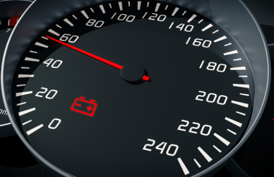 Këshilla për shoferët: Pesë gabime fatale që kërcënojnë jetëgjatësinë e baterisë