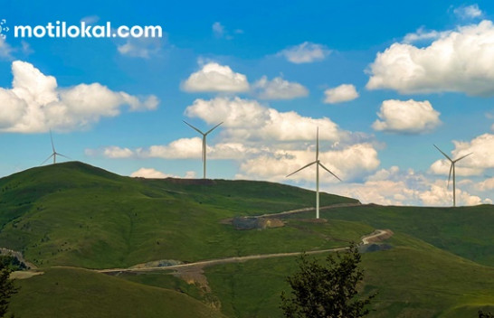 Prodhimi i energjisë nga burimet e erës dhe solare shënon rritje në Kosovë
