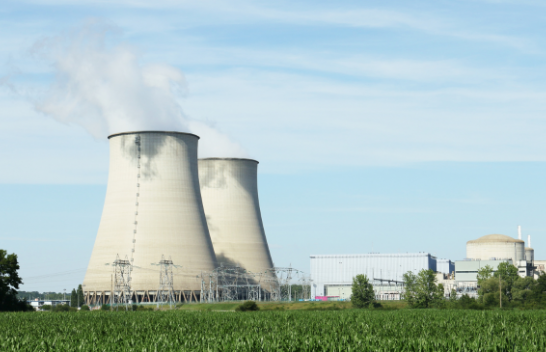 Ursula von der Leyen: Energjia bërthamore mund të zvogëlojë emetimet e karbonit