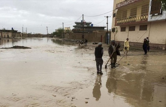 Afganistan, 300 të vdekur nga përmbytjet