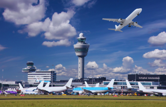 Fëmijët pranë aeroportit të Amsterdamit kanë vështirësi më të mëdha në frymëmarrje