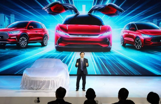 Elon Musk i Kinës planifikon të pushtojë Evropën me automjete elektrike të lira