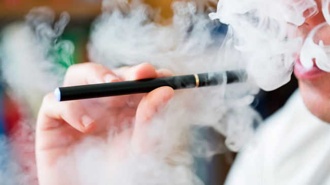 Australia kufizon shitjen e cigareve elektronike