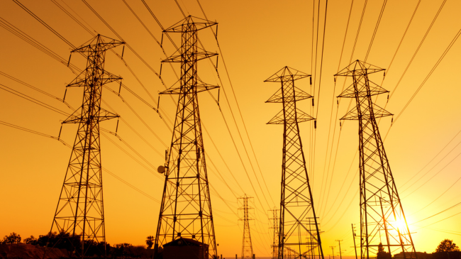 Klima dhe moti ekstrem: Pse ndërprerjet e energjisë po rriten në mbarë botën