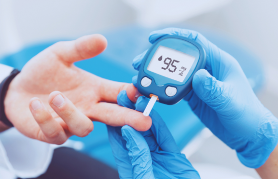 Një simptomë që shfaqet shpesh gjatë verës mund të jetë një shenjë e fshehur e diabetit