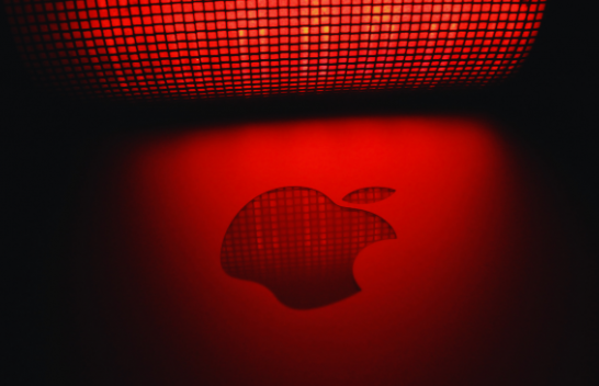 Thashethemet e reja ngacmuan fansat: Po përgatitet lansimi më i madh i produkteve të Apple në histori