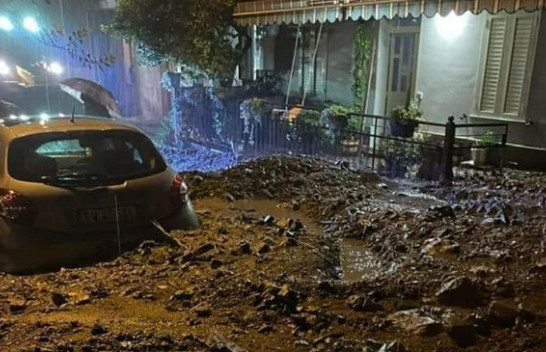 Itali, dy persona janë zhdukur në përmbytjet dhe rrëshqitjet e dheut