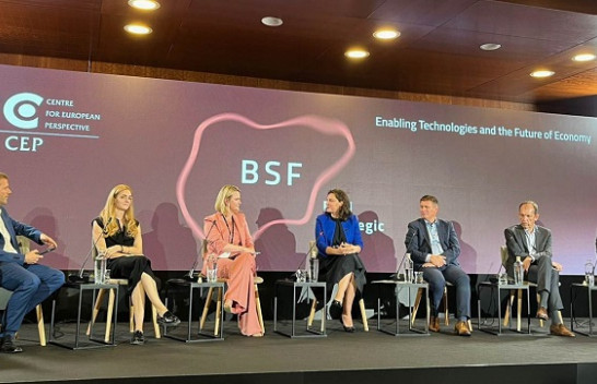 Ministrja Rizvanolli flet në Forumin Strategjik të Bledit