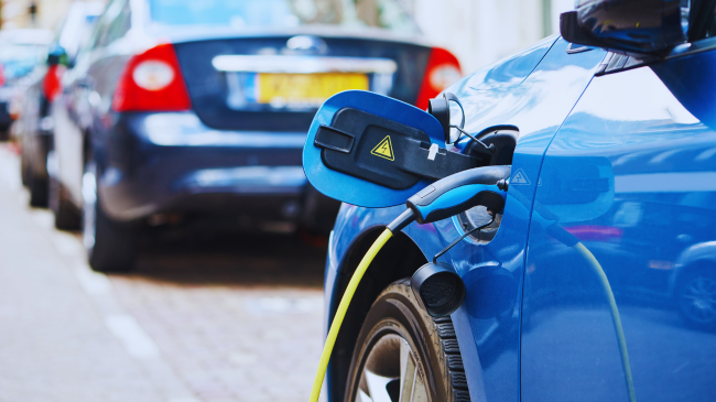 Bashkimi Evropian vendos tarifa të larta ndaj veturave elektrike kineze