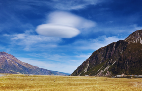 NASA regjistroi një fenomen të rrallë dhe të habitshëm atmosferik mbi Zelandën e Re/ FOTO