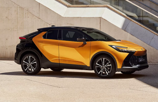 Hibridet po pushtojnë tregun: Toyota shiti një milion kopje të C-HR unike në Evropë