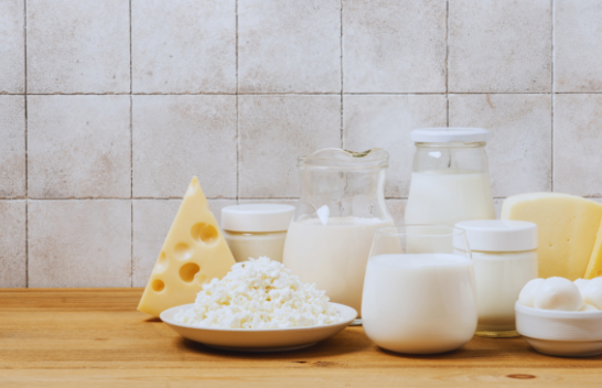 Çfarë ndodh me trupin tuaj nëse eliminoni produktet e qumështit nga dieta juaj