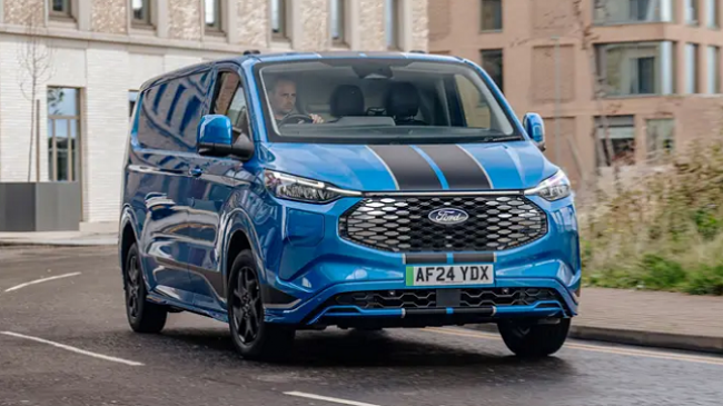 Ford Pro prezanton teknologjinë Delivery Assist për të përmirësuar shërbimet e dorëzimit