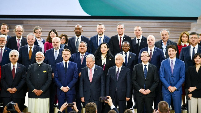 Liderët botërorë diskutojnë të ardhmen e Inteligjencës Artificiale, Osmani: Kosova duhet të përfshihet në këtë revolucioni global