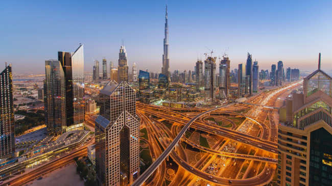 Marrëveshja e re e madhe e Musk: Ja si do ta zgjidhë ai problemin e bllokimit të trafikut në Dubai