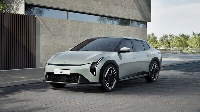 Kia zbulon pamjen e modelit të ri EV4