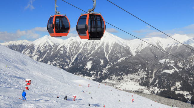 Bora artificiale mban gjallë sezonin e skive në Alpet austriake