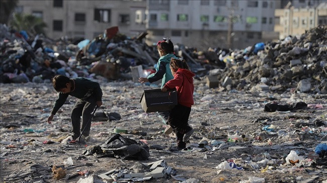 Mbeturinat nga rrënojat në Gaza po kthehen në kërcënim për shëndetin e banorëve