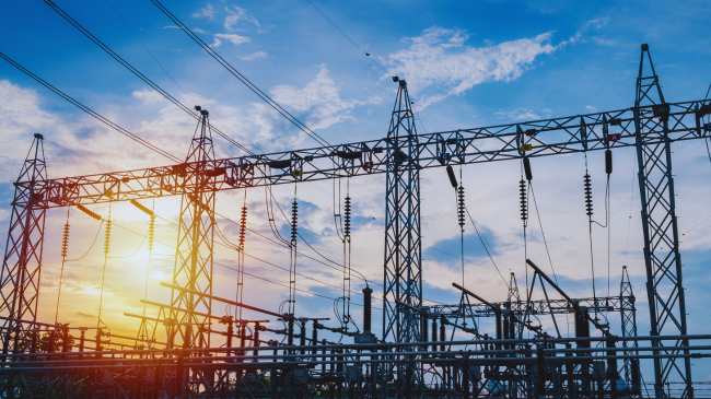 Ndërsa industria e Inteligjencës Artificiale po rritet, energjia elektrike po mbaron: Çfarë na pret?