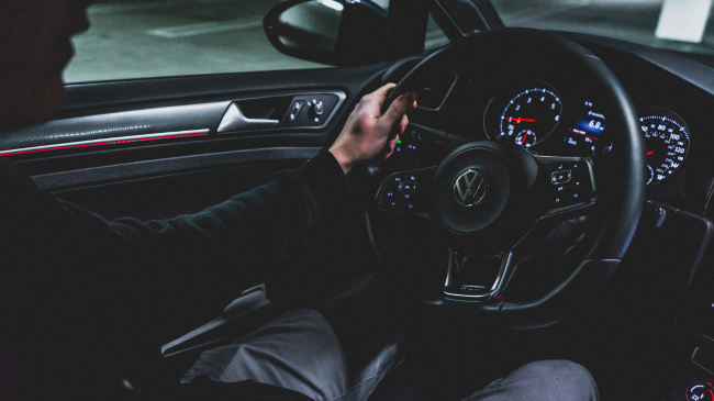 Volkswagen po përgatit Golfin më të fuqishëm në histori