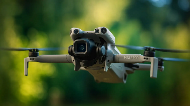 DJI prezanton dronin Mini Pro 5