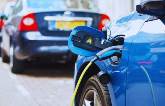Kina kërkon konsultime me Indinë në OBT mbi subvencionet për automjetet elektrike