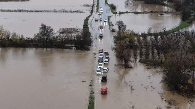Alarm i verdhë nga IHMK, priten vërshime në disa rajone të Kosovës