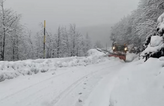 Bora mbulon sërish zonat malore të Shqipërisë
