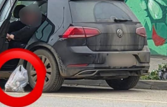 Hodhi mbeturina në rrugë nga vetura, gjobitet një person në Prishtinë
