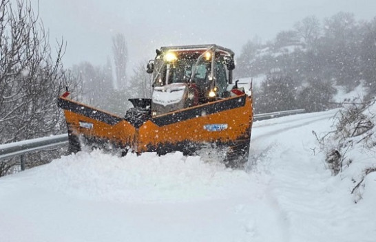 Reshje bore në Korçë, kjo është gjendja e rrugëve